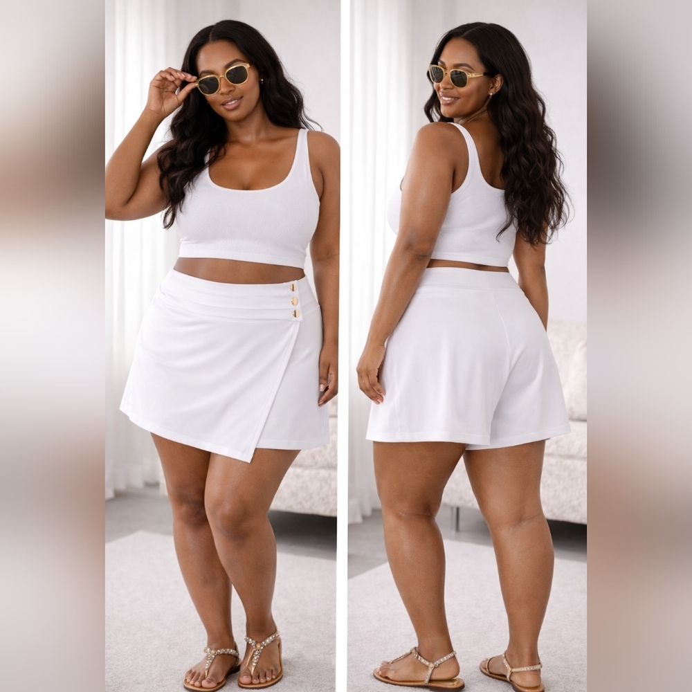 New Vamp White Wrap Skort w/ Gold Button Detail Stretch Fit Crepe Matte Plus SZ